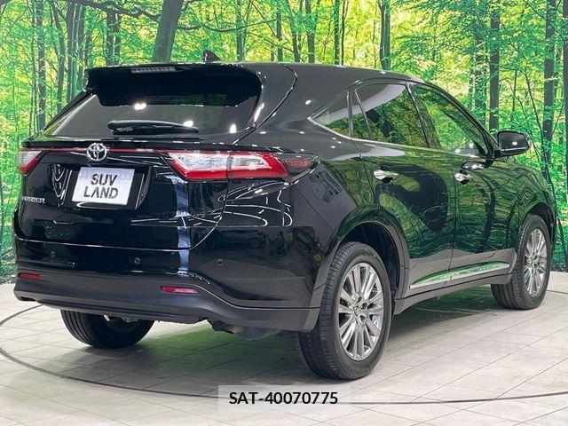 Toyota HARRIER 2017-09 3670959-16