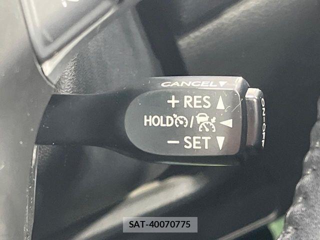 Toyota HARRIER 2017-09 3670959-4