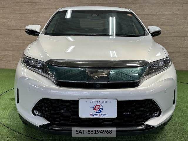 Toyota HARRIER 2017-09 3670954-16