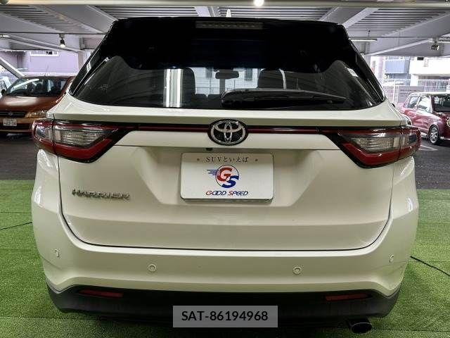 Toyota HARRIER 2017-09 3670954-18