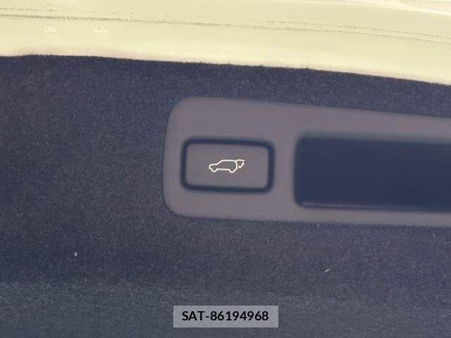 Toyota HARRIER 2017-09 3670954-7