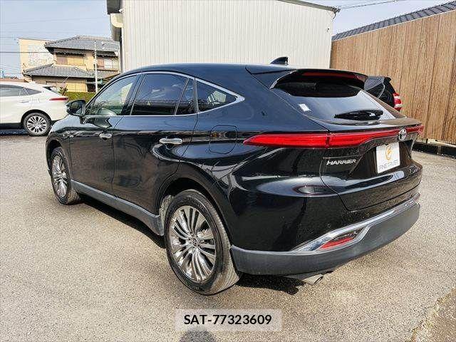Toyota HARRIER 2020-11 3905903-21