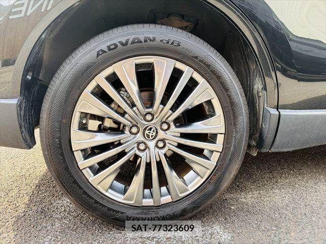 Toyota HARRIER 2020-11 3905903-29