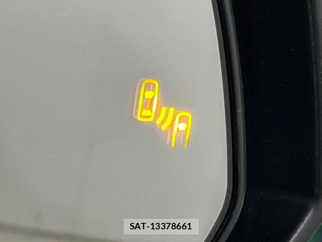Toyota HARRIER 2024-06 4593021-5