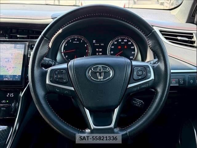 Toyota HARRIER 2017-11 4593135-11