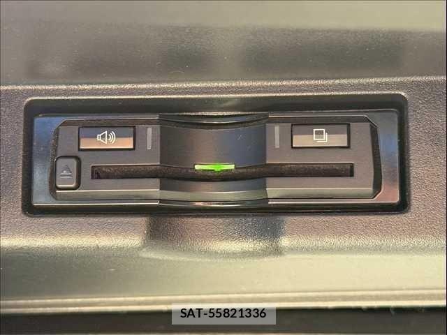 Toyota HARRIER 2017-11 4593135-23