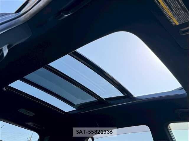 Toyota HARRIER 2017-11 4593135-26