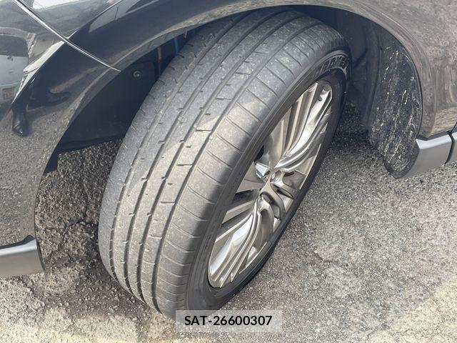 Toyota HARRIER 2024-08 4943986-9