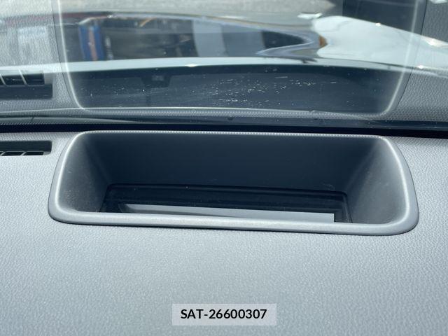 Toyota HARRIER 2024-08 4943986-18