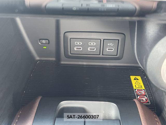 Toyota HARRIER 2024-08 4943986-22