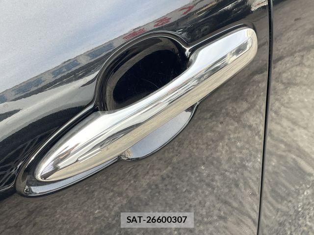 Toyota HARRIER 2024-08 4943986-7