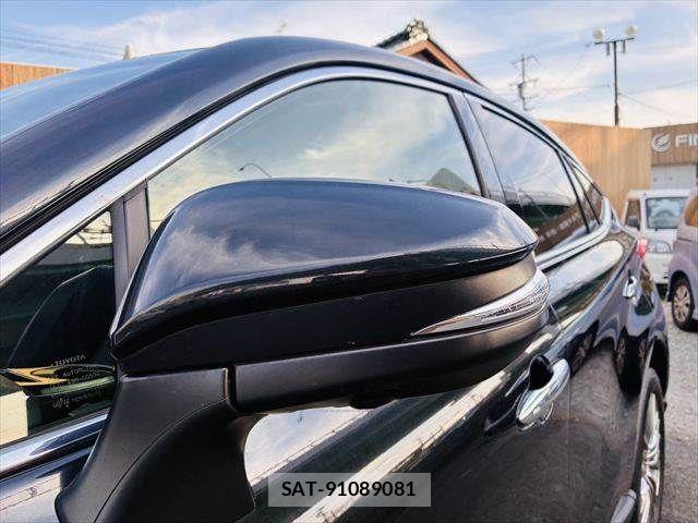 Toyota HARRIER 2021-03 5868566-26