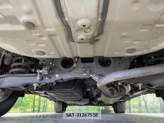 Toyota HARRIER 2017-07 5868634-18