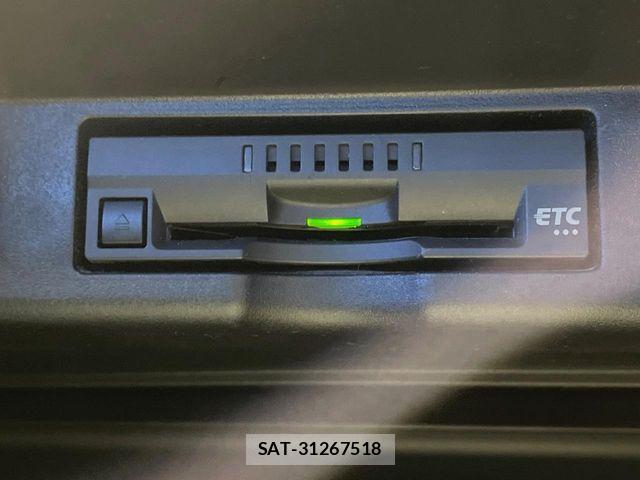 Toyota HARRIER 2017-07 5868634-6