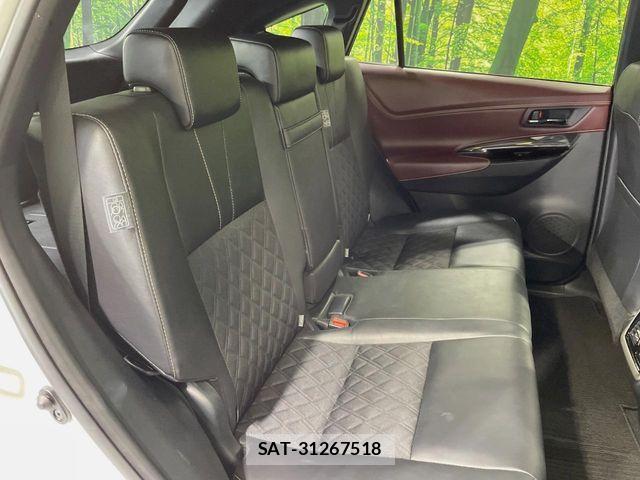 Toyota HARRIER 2017-07 5868634-8