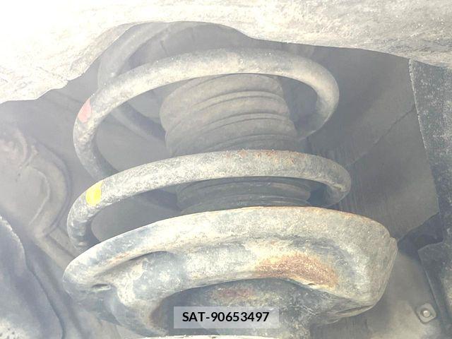 Toyota HARRIER 2022-03 6215098-19