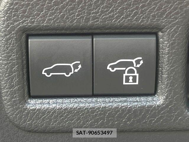 Toyota HARRIER 2022-03 6215098-6