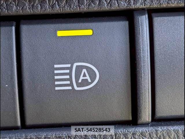 Toyota HARRIER 2023-04 6215052-11