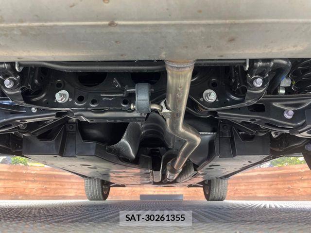 Toyota HARRIER 2022-08 6271754-19