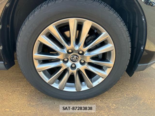 Toyota HARRIER 2018-02 6498150-5
