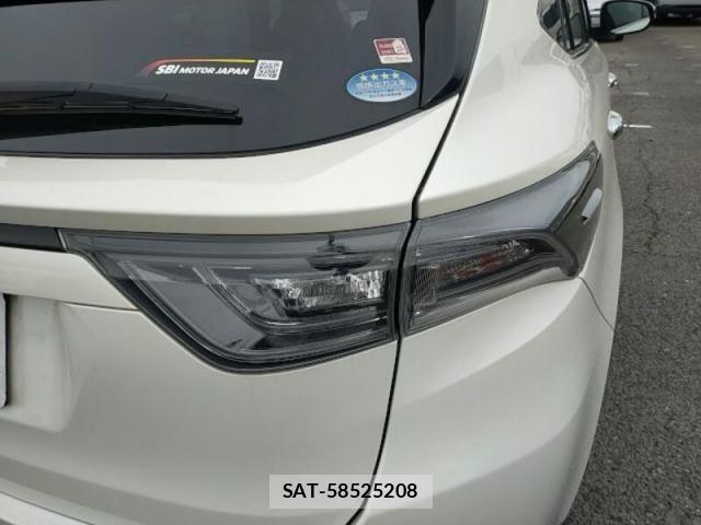 Toyota HARRIER 2017-03 6641637-13