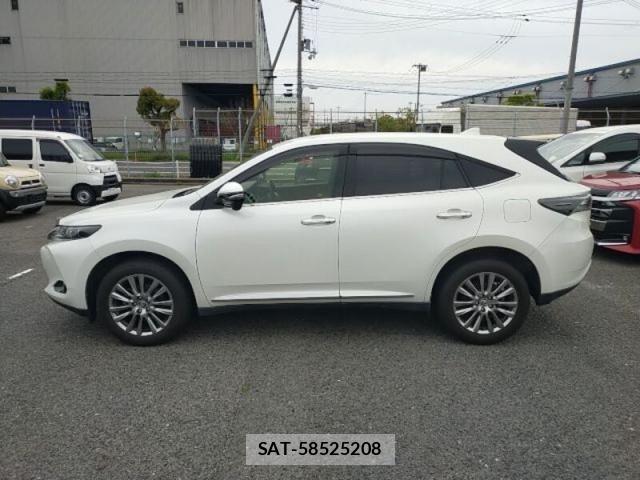 Toyota HARRIER 2017-03 6641637-1