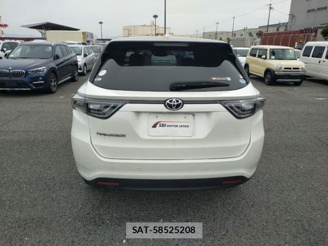 Toyota HARRIER 2017-03 6641637-3
