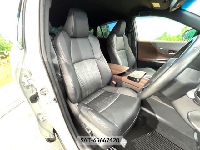 Toyota HARRIER 2021-04 6671614-7