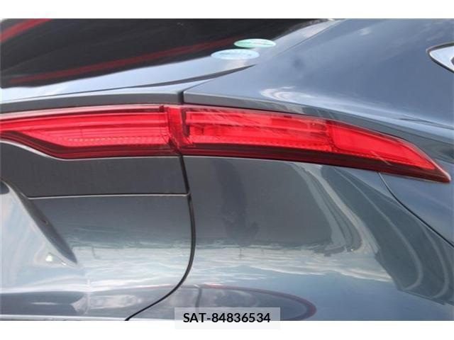Toyota HARRIER 2021-02 6676103-16