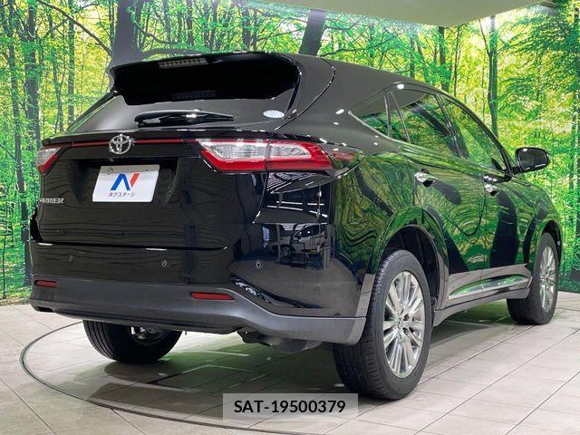 Toyota HARRIER 2017-06 6676107-16