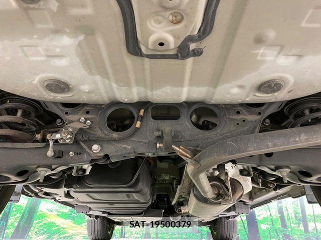 Toyota HARRIER 2017-06 6676107-18