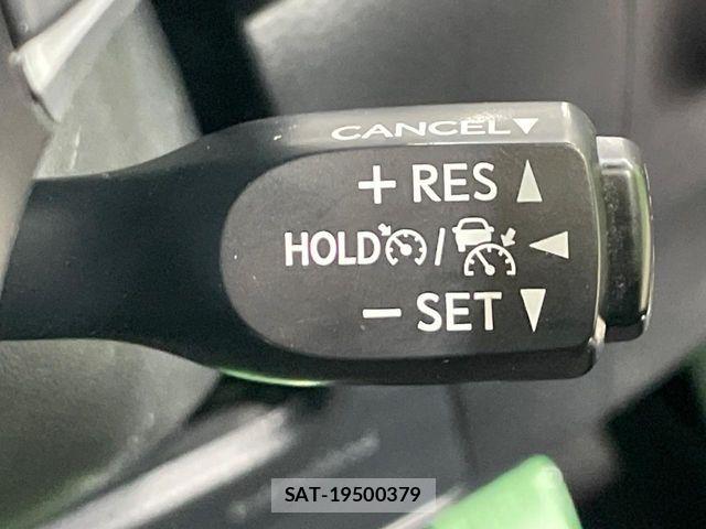 Toyota HARRIER 2017-06 6676107-4