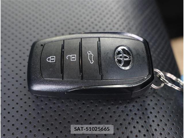 Toyota HARRIER 2021-06 6676099-22