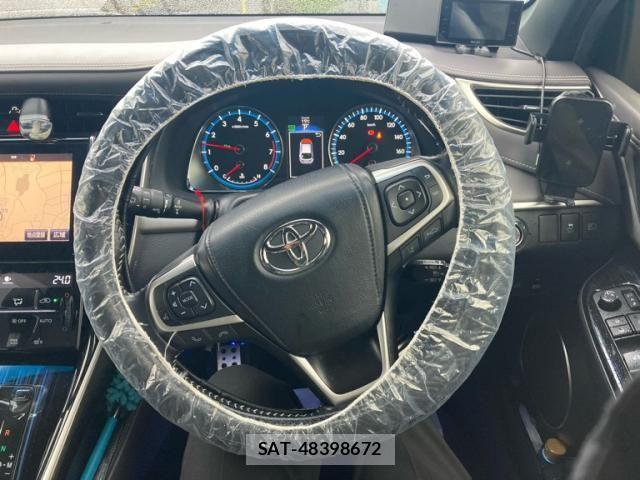 Toyota HARRIER 2017-05 6676116-15