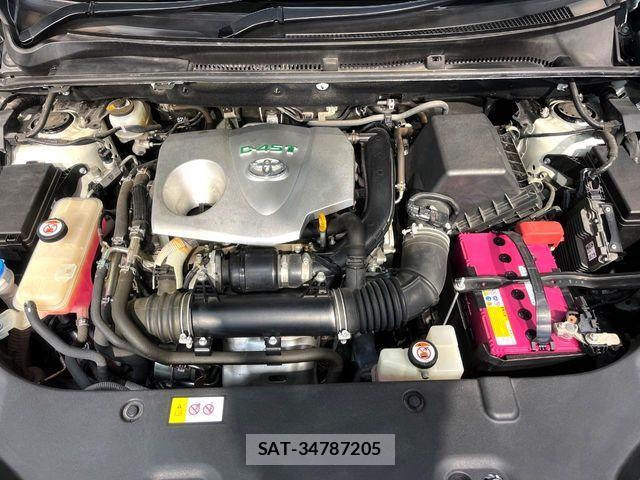 Toyota HARRIER 2017-10 6676108-17