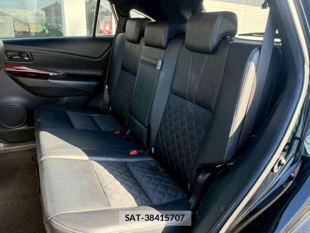 Toyota HARRIER 2017-02 6683789-11