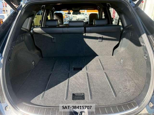 Toyota HARRIER 2017-02 6683789-12
