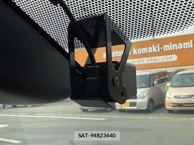 Toyota HARRIER 2017-11 6691035-5