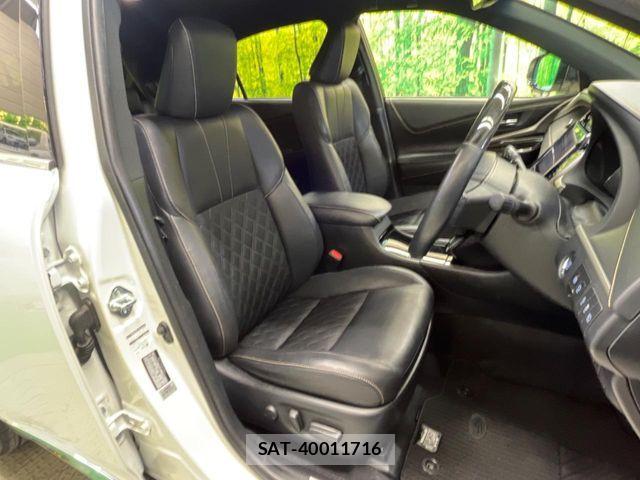 Toyota HARRIER 2018-11 6716217-10
