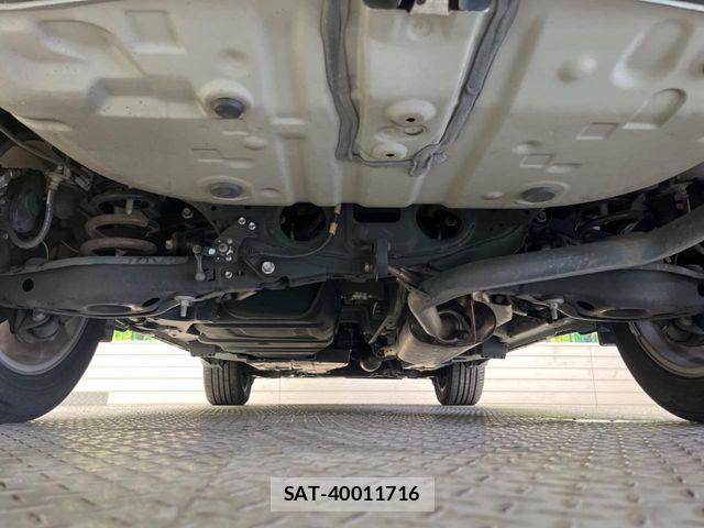 Toyota HARRIER 2018-11 6716217-19