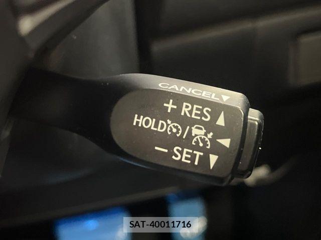 Toyota HARRIER 2018-11 6716217-5