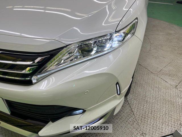 Toyota HARRIER 2017-10 6716216-12