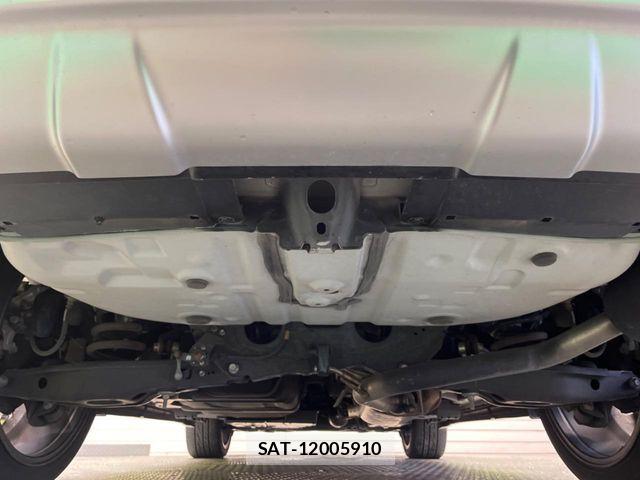 Toyota HARRIER 2017-10 6716216-17