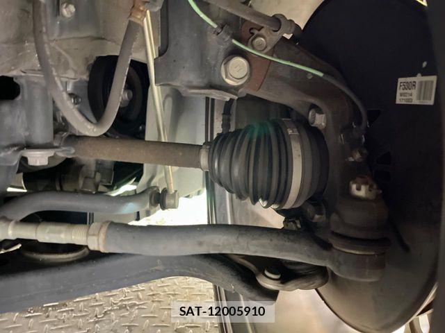 Toyota HARRIER 2017-10 6716216-18