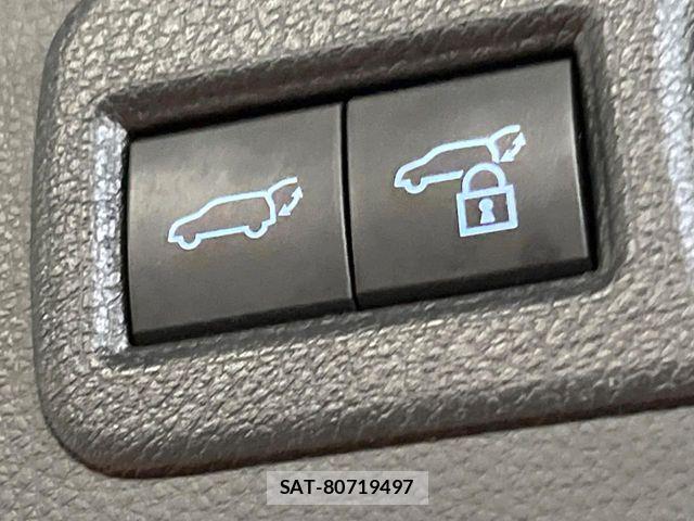 Toyota HARRIER 2020-12 6716212-8