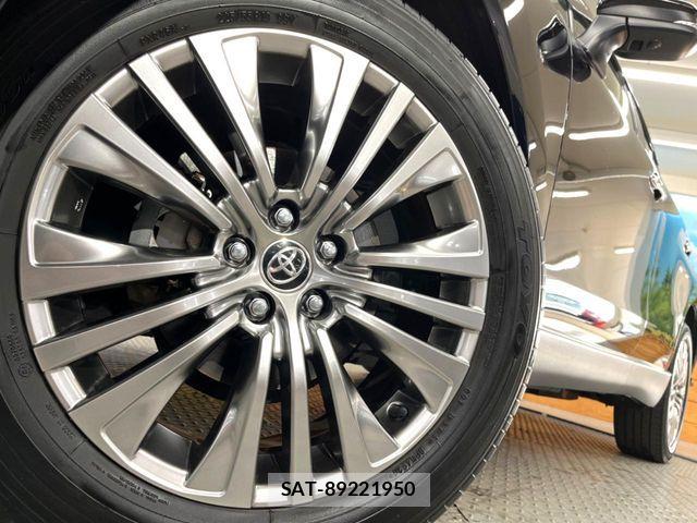 Toyota HARRIER 2021-12 6716213-12