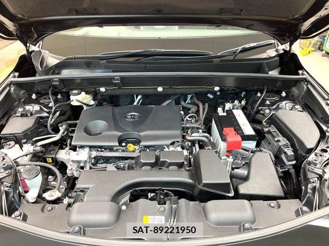 Toyota HARRIER 2021-12 6716213-17