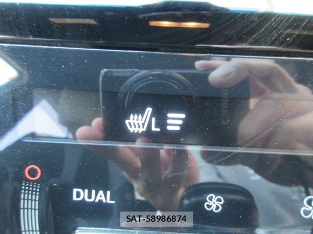 Toyota HARRIER 2015-08 6716219-18