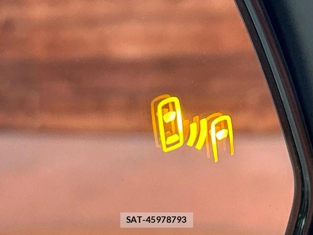 Toyota HARRIER 2024-02 6751723-2
