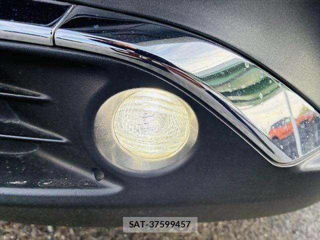Toyota HARRIER 2021-04 6751734-13